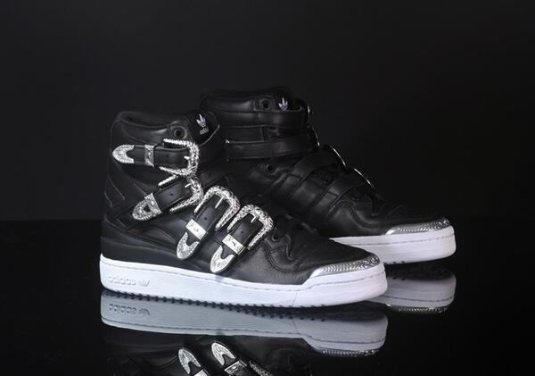 adidas-jeremy-scott-js-forum-